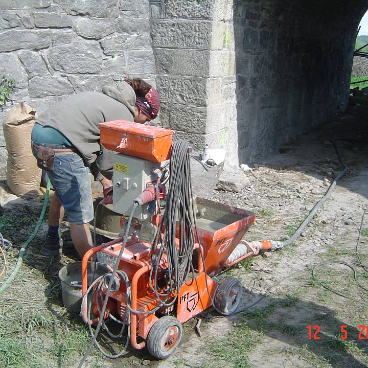 Optimization of the rail route Horní Dvořiště state border – České Budějovice, low-pressure grouting of stone structures